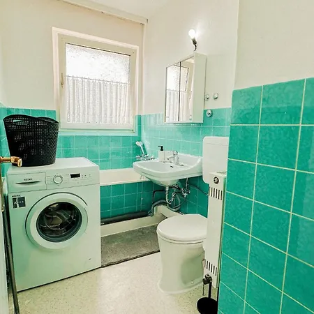 Bege Staywell * ドゥイスブルグ