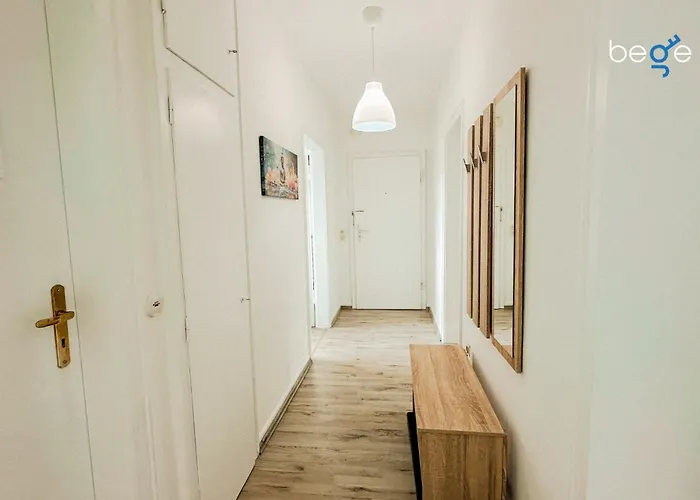 Bege Staywell Lejlighed